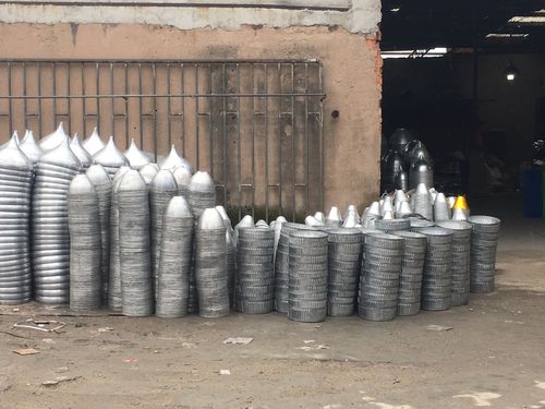 工礦燈鐵制沖壓燈罩定制服務(wù) 專業(yè)開(kāi)模，高效生產(chǎn)